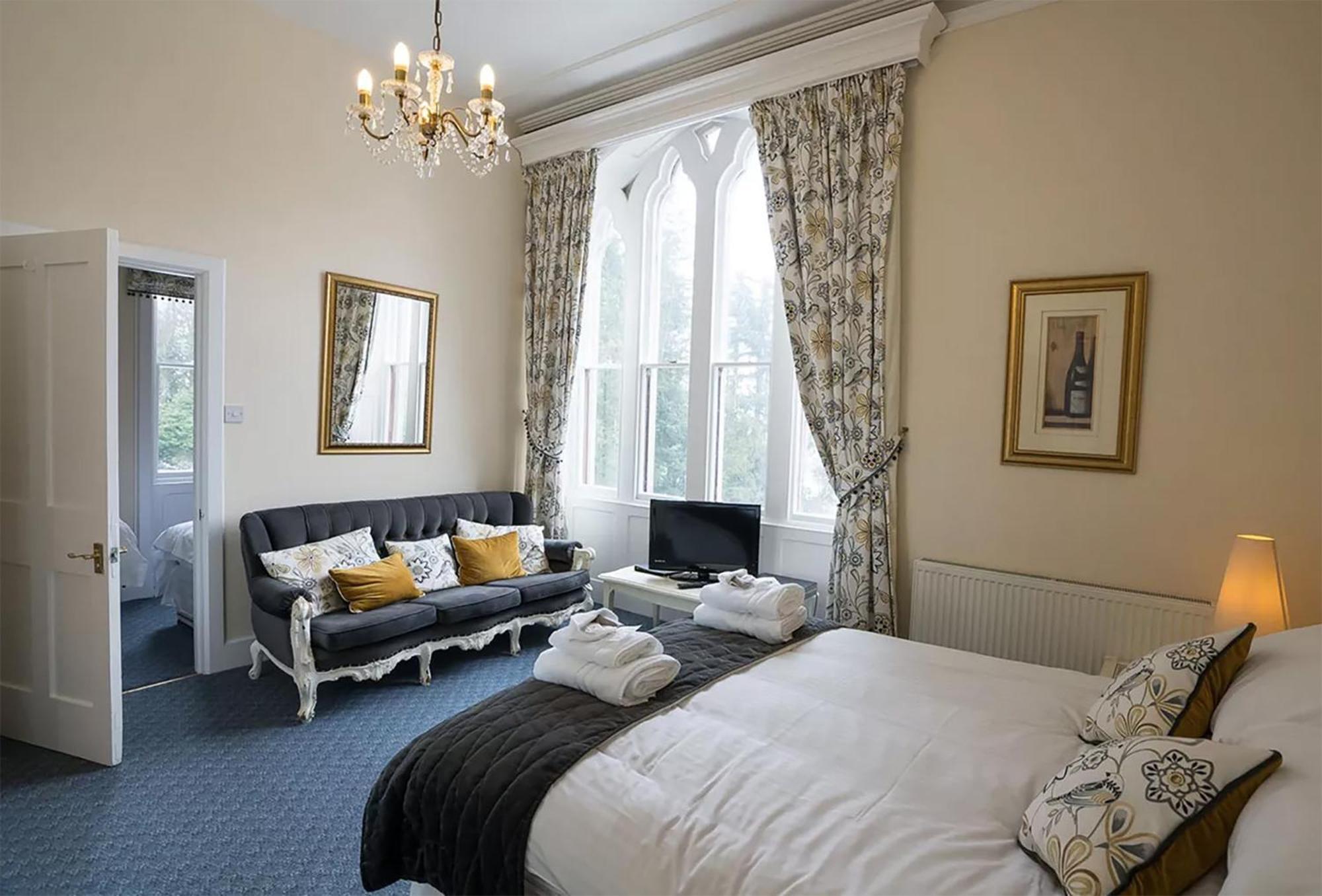 Mellington Hall 4* Church Stoke