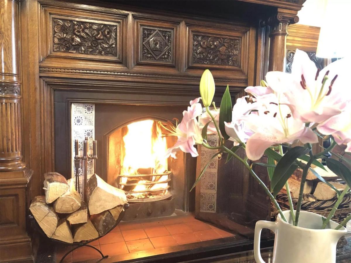 Mellington Hall Hotel Church Stoke